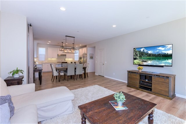 Property Photo: 40 Lomada Street CA 92694