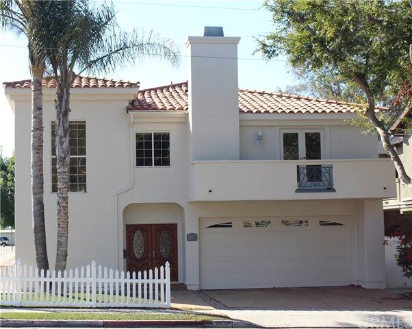 Property Photo:  2622 Grant Avenue  CA 90278 