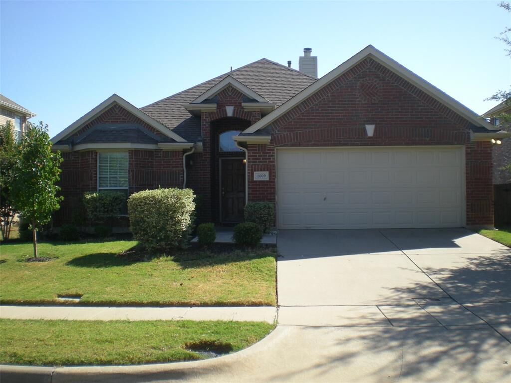Property Photo: 8009 Juliette Drive TX 75071