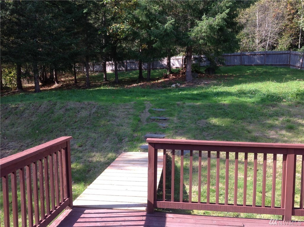 Property Photo: 510 Gills Cove Drive E WA 98524