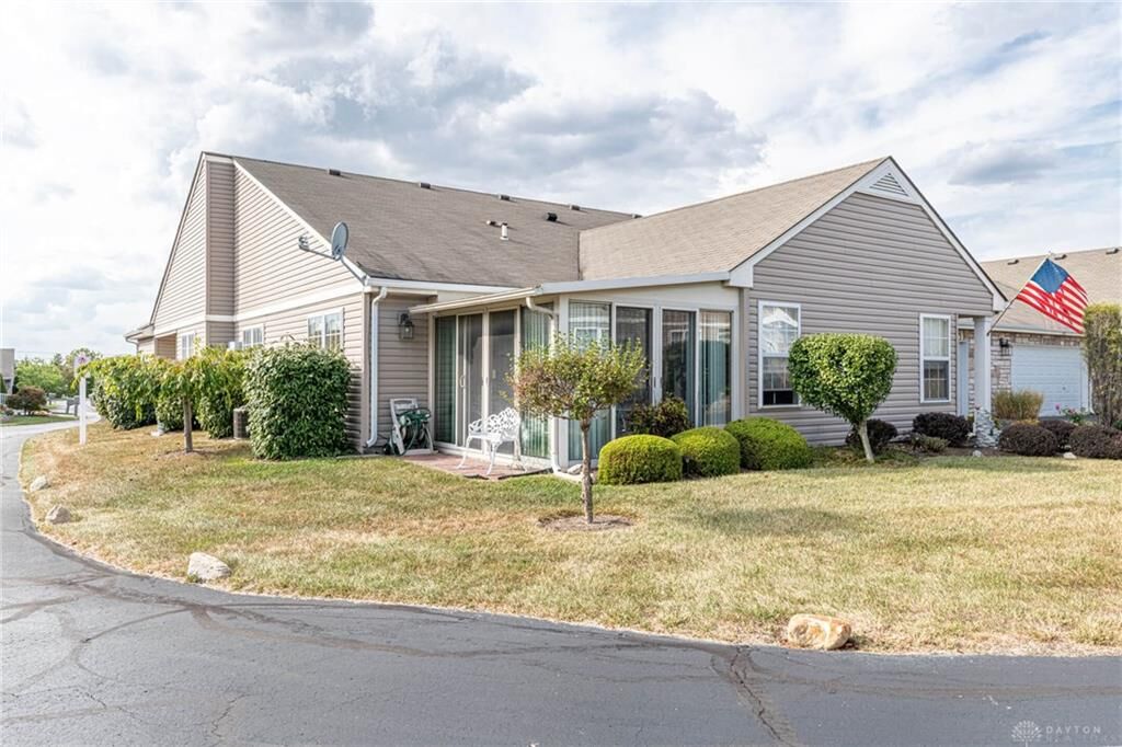Property Photo: 307 Trails Way 29 OH 45342
