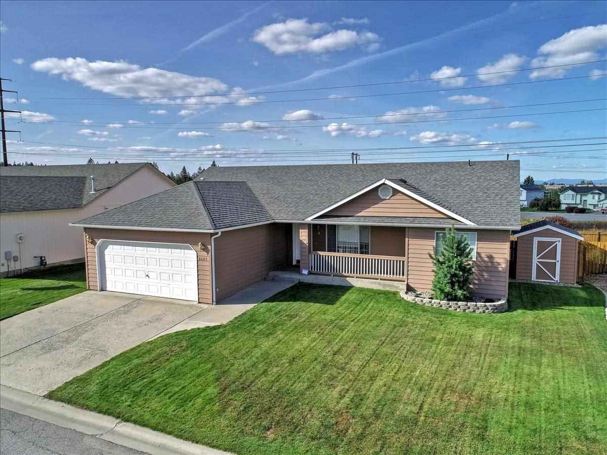 Property Photo: 8609 E Bull Pine Ln WA 99217-9258