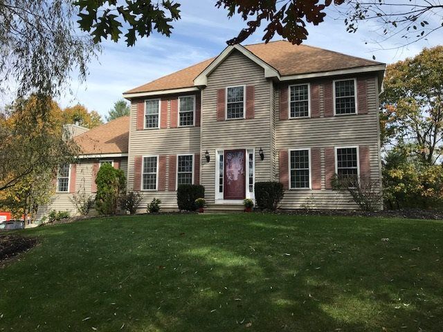 Property Photo:  44 Maverick Drive  NH 03032 