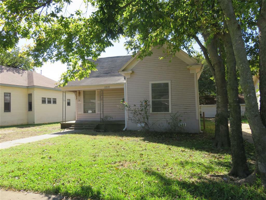 1212 W Walker Street  Denison TX 75020 photo