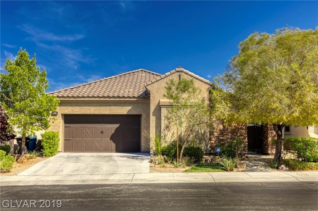 Property Photo: 452 Via Stretto Avenue NV 89011