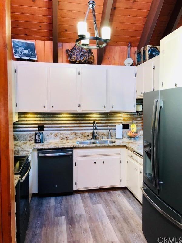 Property Photo: 26834 Huron Road CA 92352