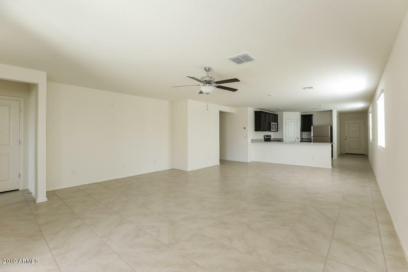 Property Photo:  8952 S 253rd Avenue  AZ 85326 