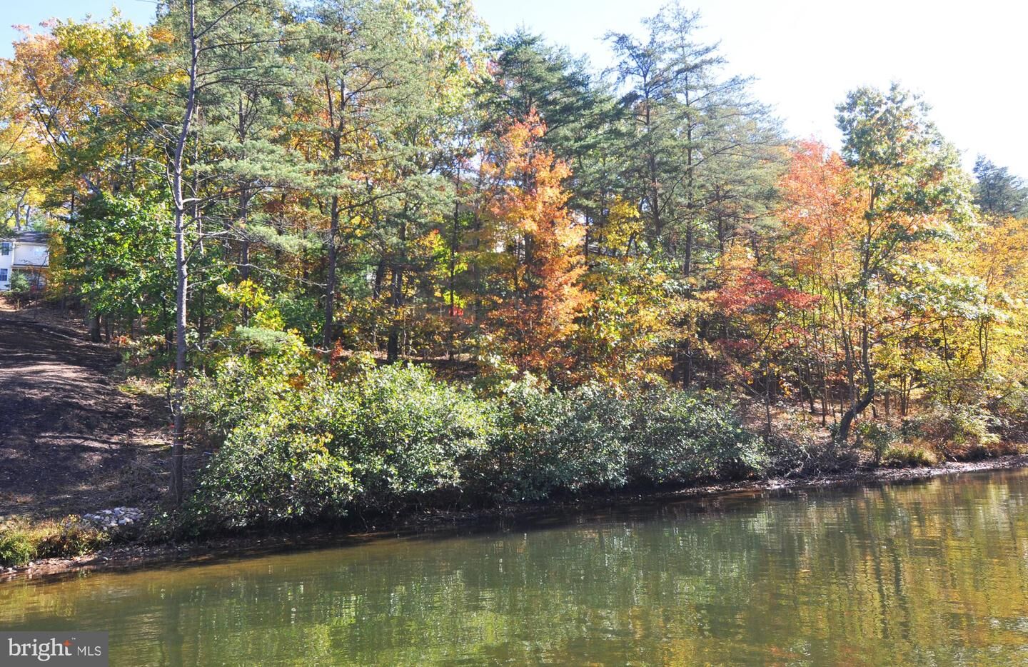 Property Photo: 134 Waterside Lane VA 22625