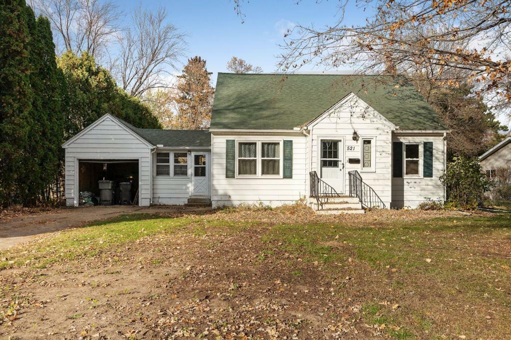 Property Photo: 521 E 3rd Street WI 54017