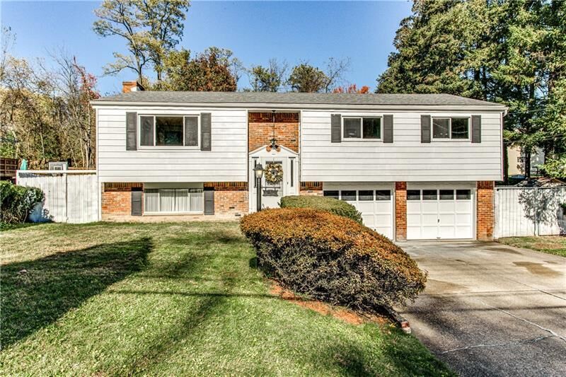 Property Photo:  160 Jamison  PA 15146 