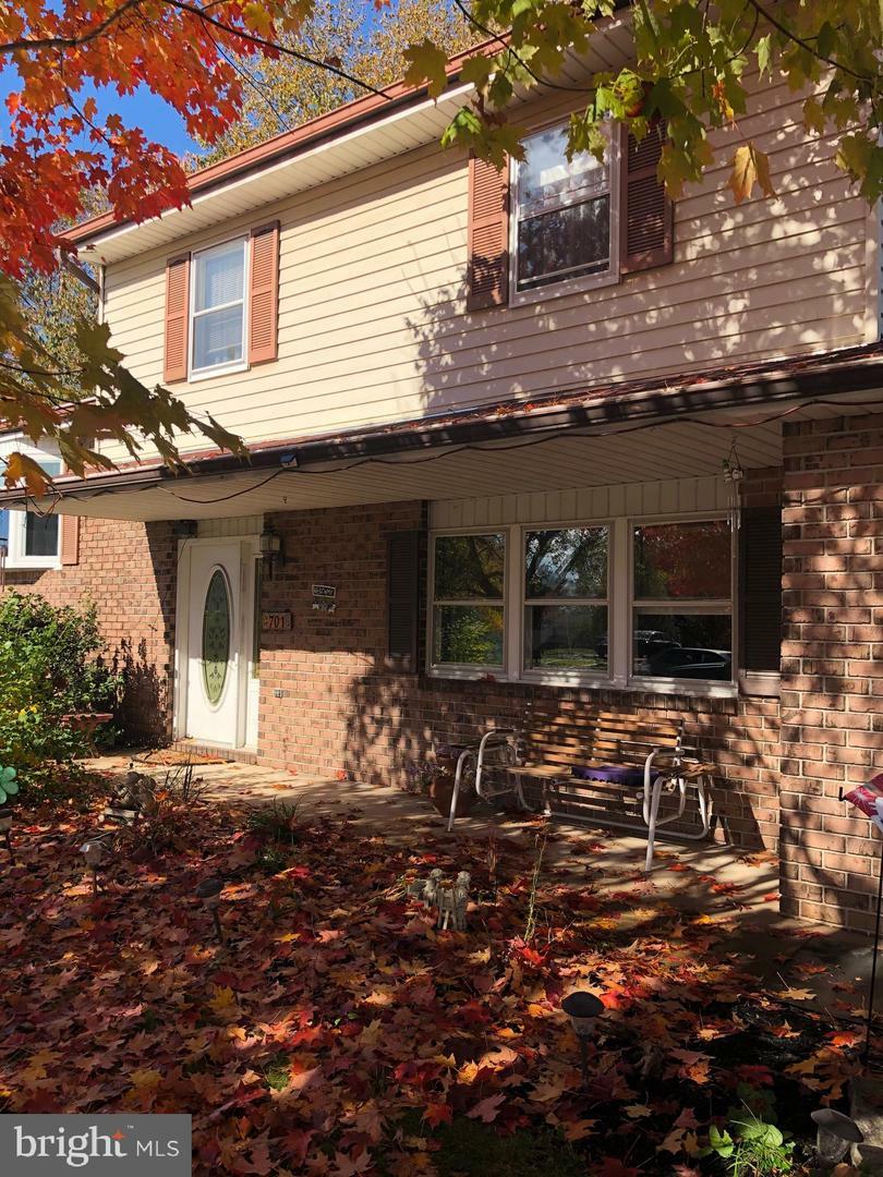 Property Photo:  701 E Coover Street  PA 17055 