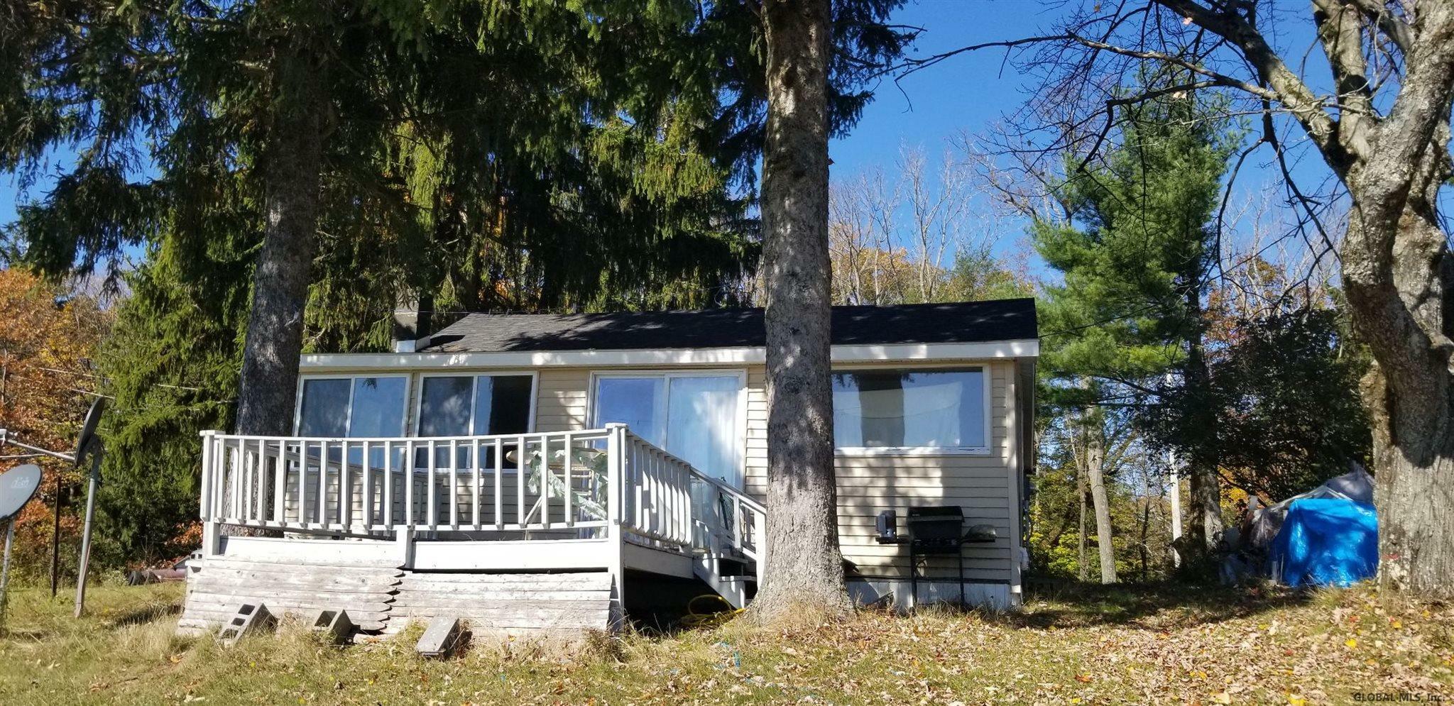 Property Photo:  542 Hilltop Road  NY 12137 