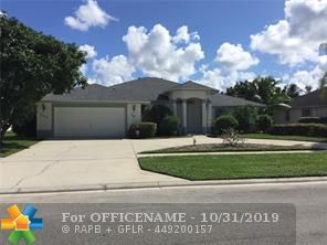Property Photo:  204 Saratoga Blvd  FL 33411 