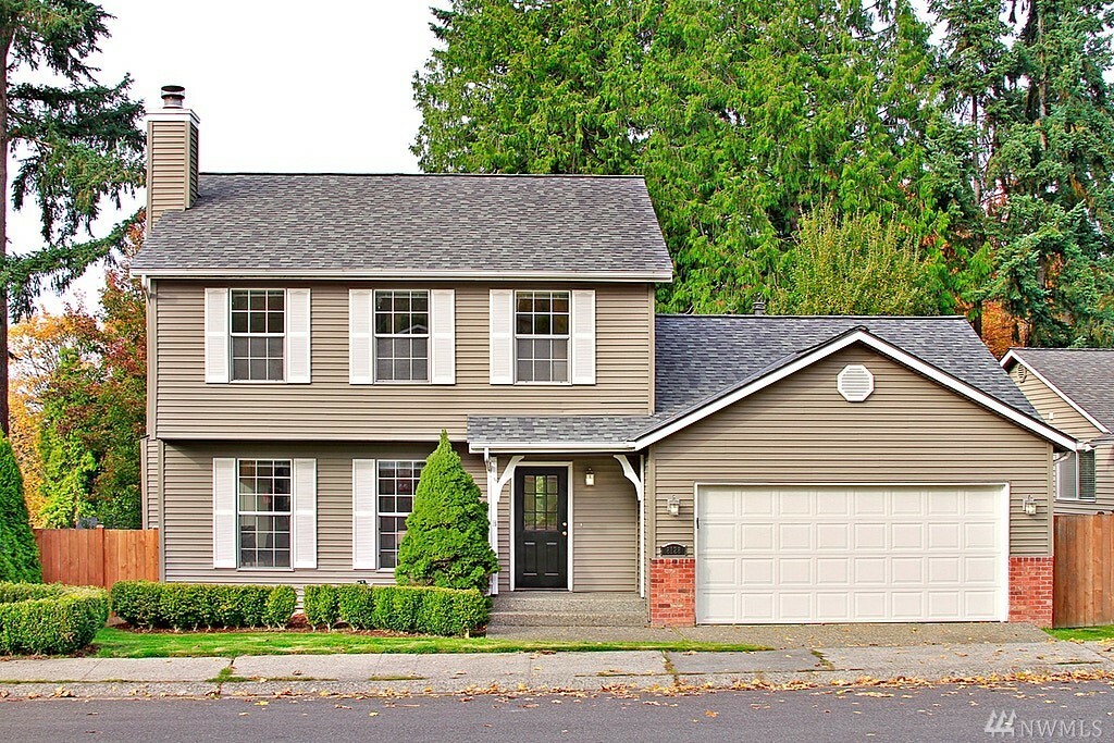 Property Photo:  8128 NE 161st Place  WA 98028 