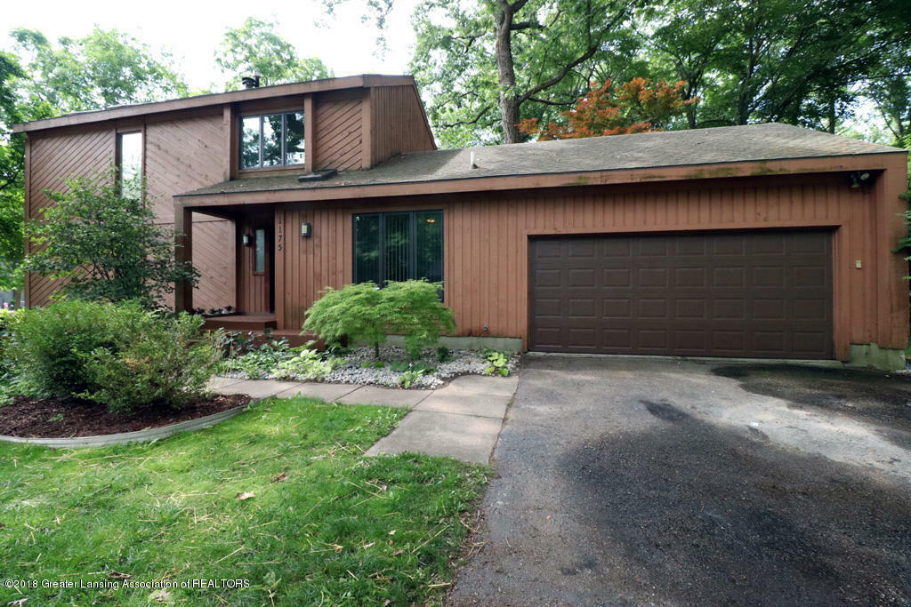 Property Photo:  1175 Buckingham Road  MI 48840 