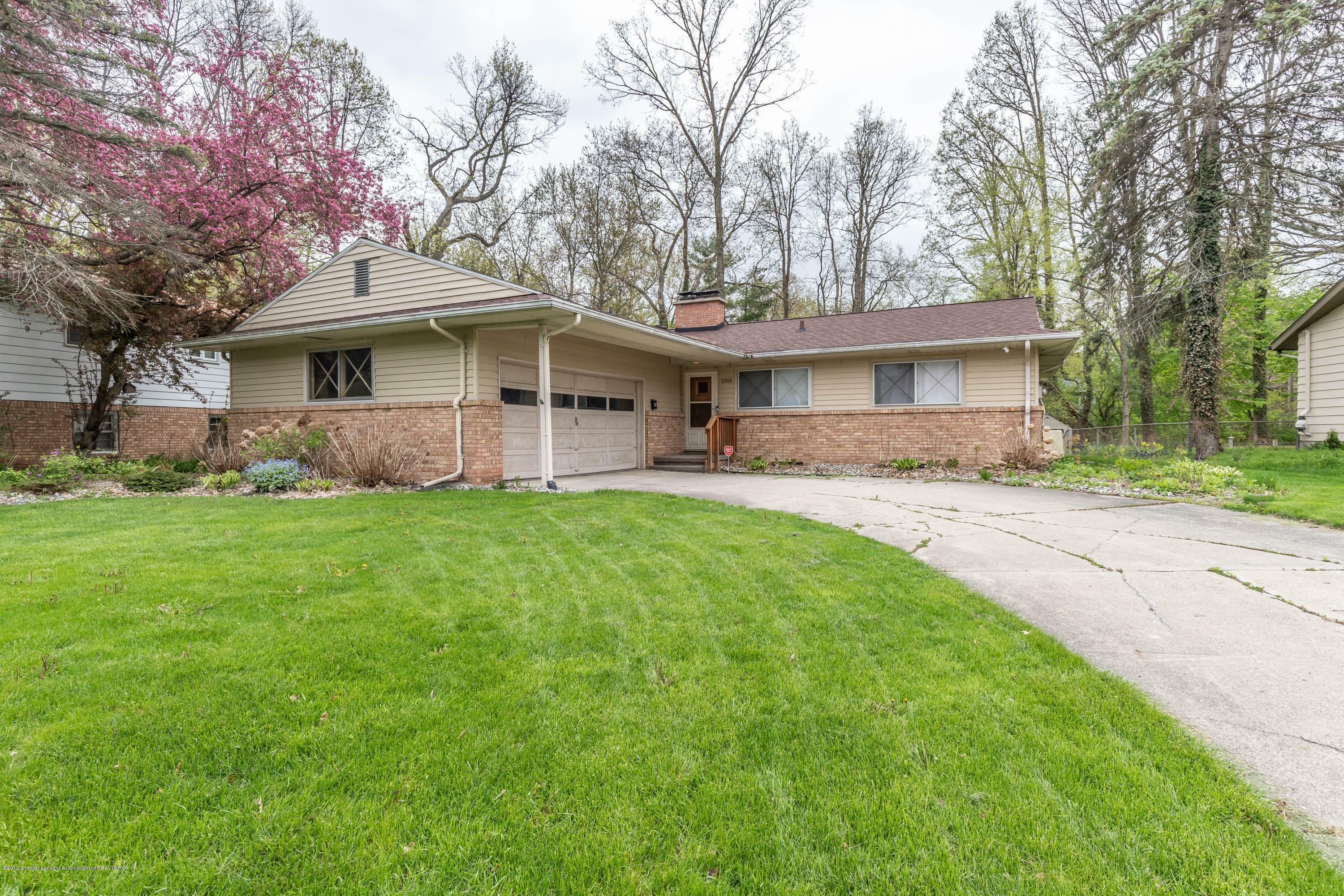 Property Photo:  1560 Cahill Drive  MI 48823 