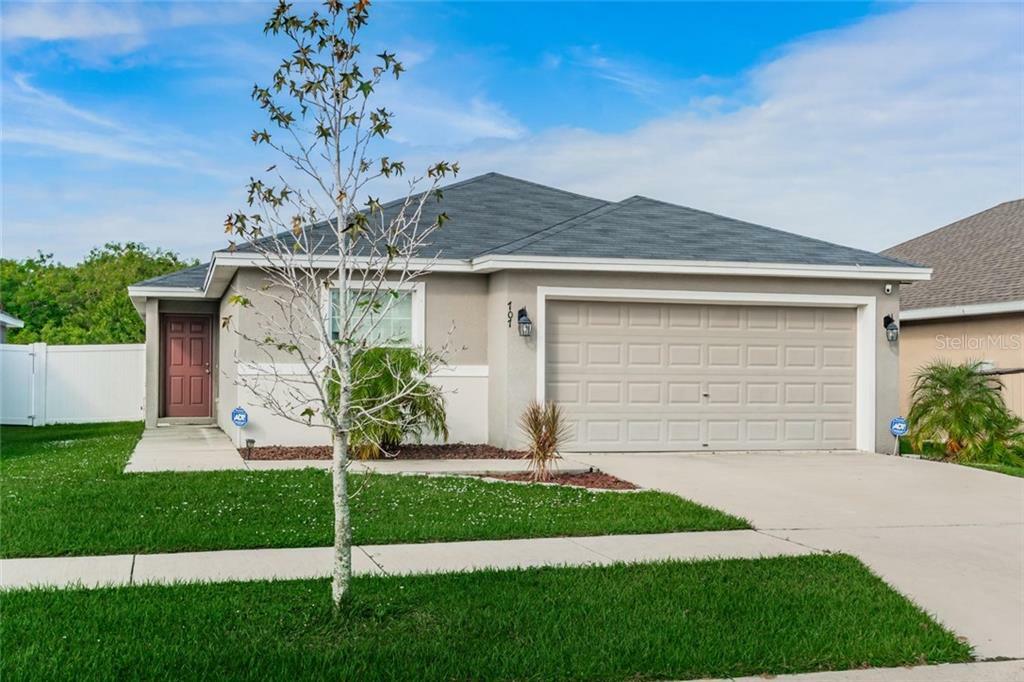 Property Photo:  707 Brenton Leaf Drive  FL 33570 