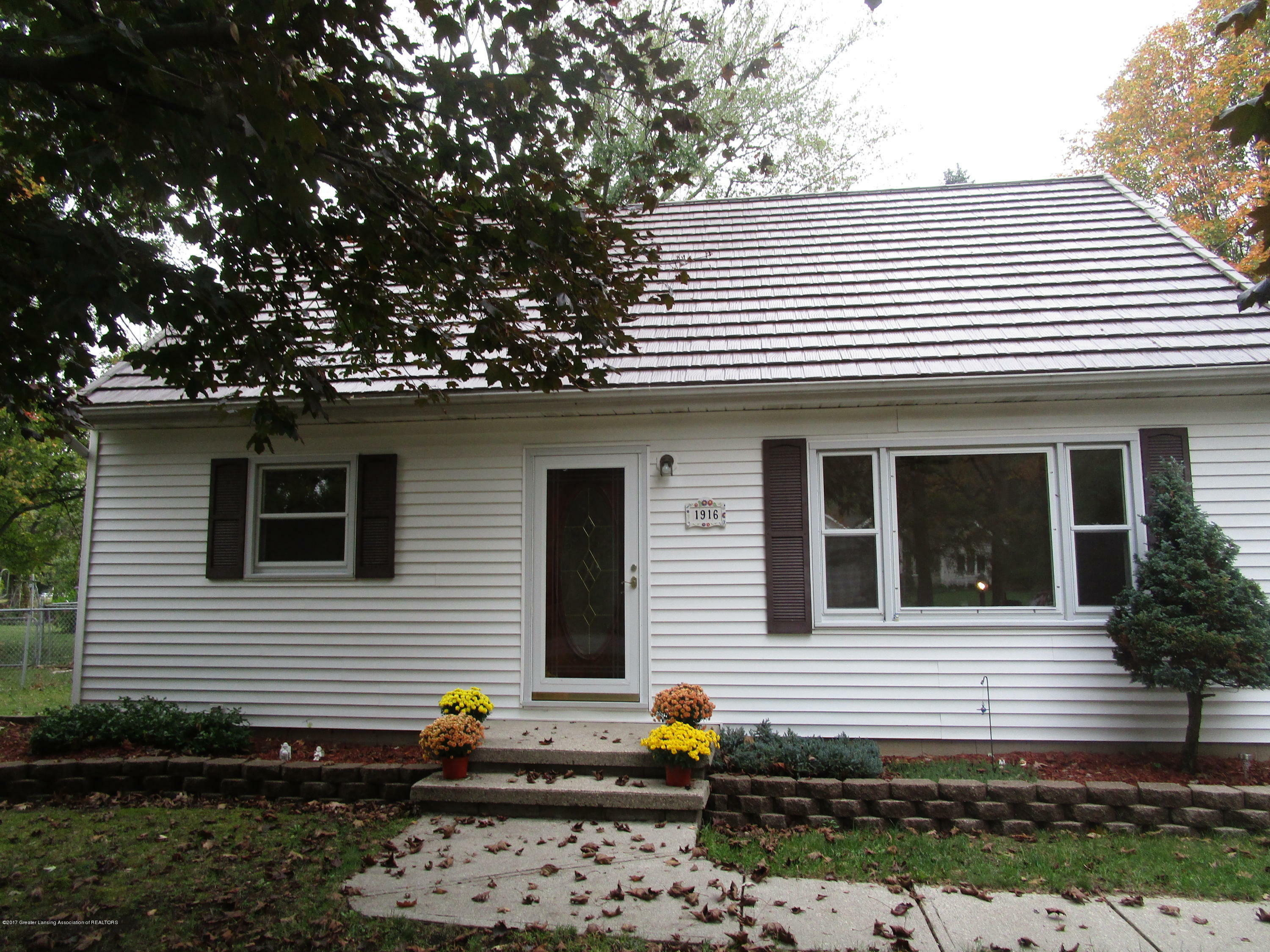 Property Photo:  1916 S Gunn Road  MI 48842 