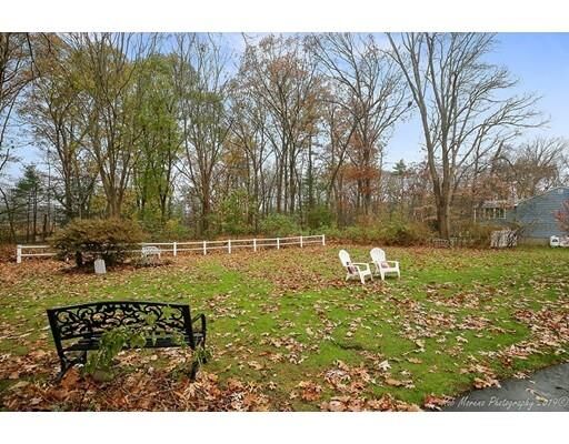 Property Photo:  5 Dean Circle  MA 01810 