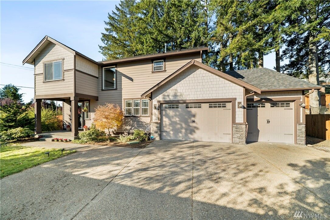 Property Photo:  4135  Grotto Court SW  WA 98512 