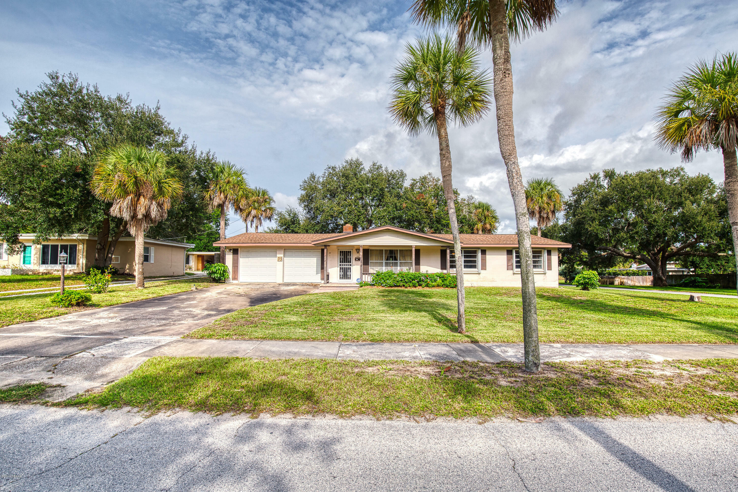 Property Photo:  53 Plaza Grande Avenue  FL 32174 