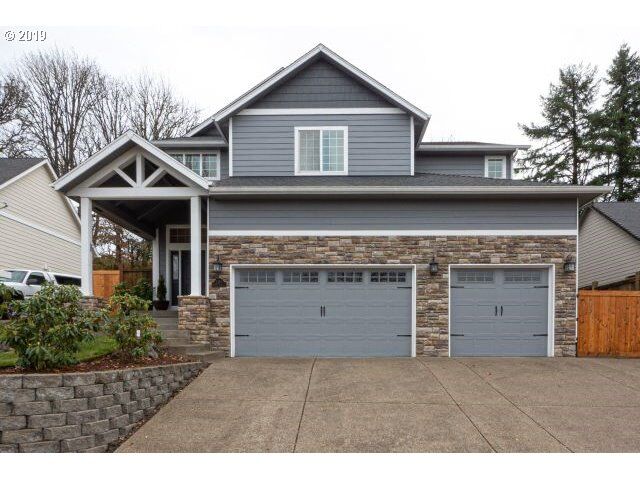 Property Photo: 2297 37th St OR 97477