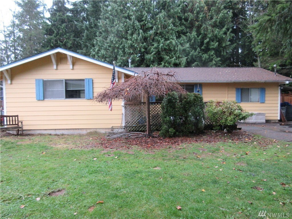 Property Photo:  21608 97th Dr SE  WA 98296 