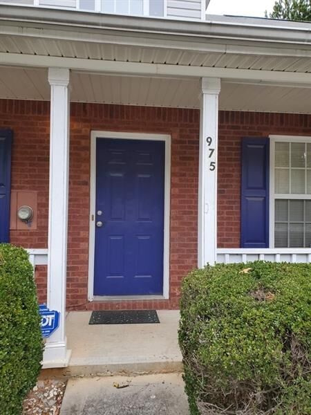 Property Photo:  975 Windwood Court   30349 