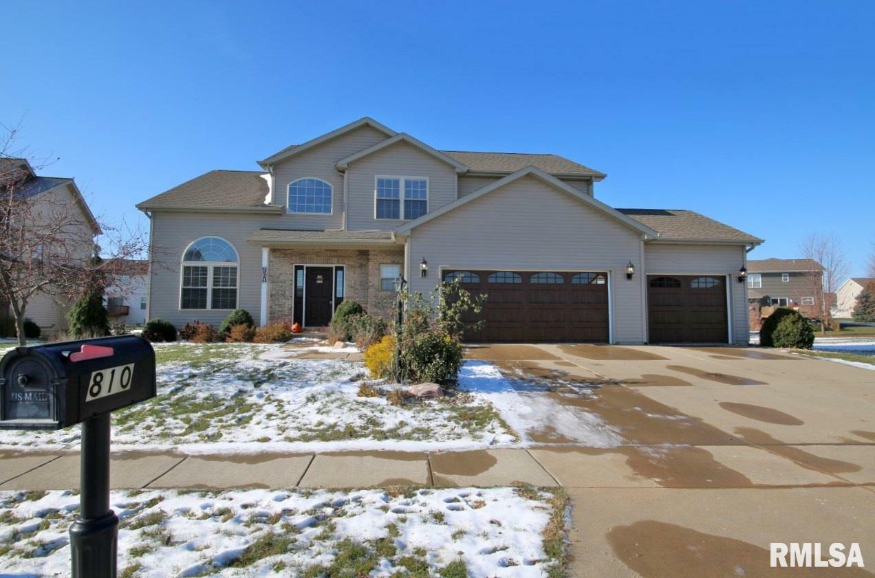 Property Photo:  810 Grandyle  IL 61571 