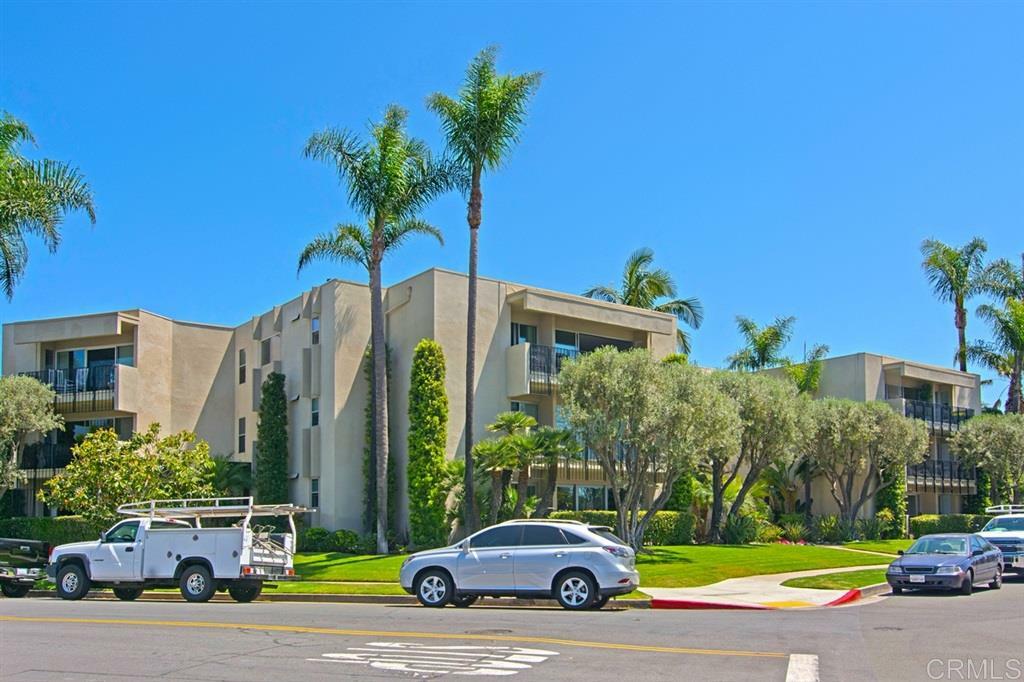 Property Photo: 1155 Star Park Circle #1F CA 92118