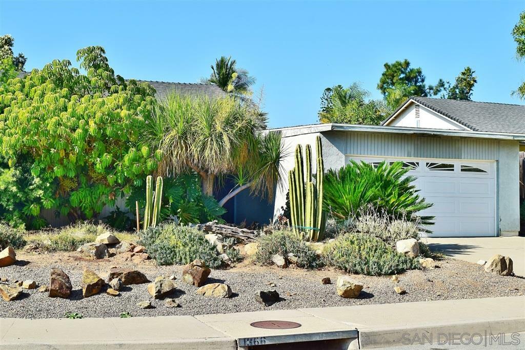 Property Photo:  150 Via La Paz  CA 92069 