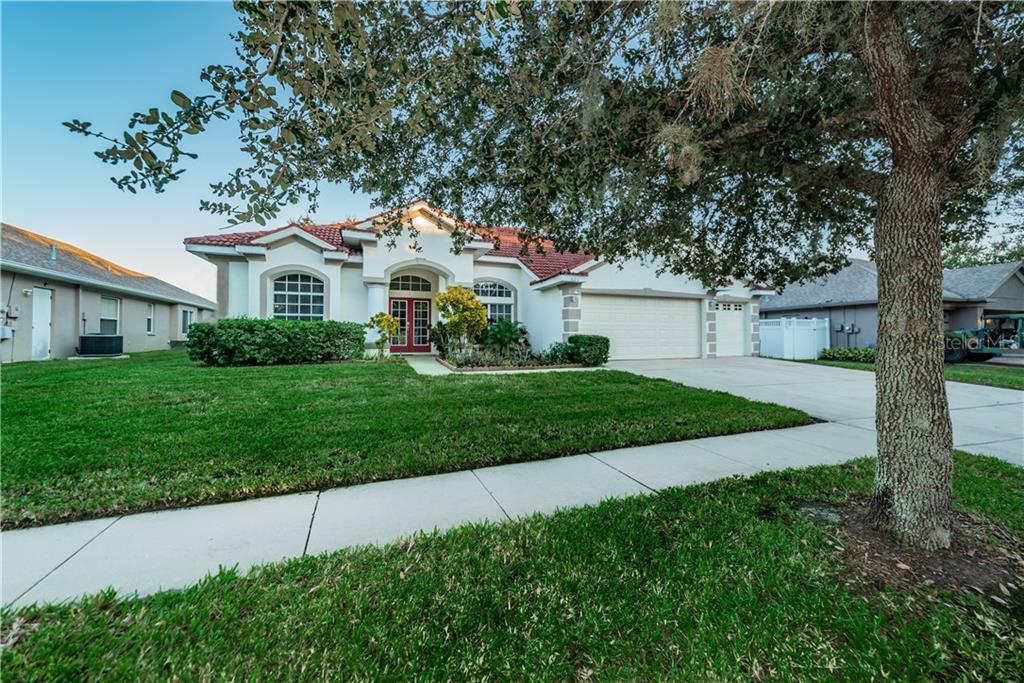 Property Photo:  621 Salt Lake Drive  FL 34689 