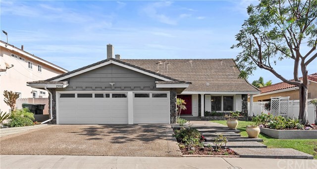 Property Photo: 19332 Worchester Lane CA 92646