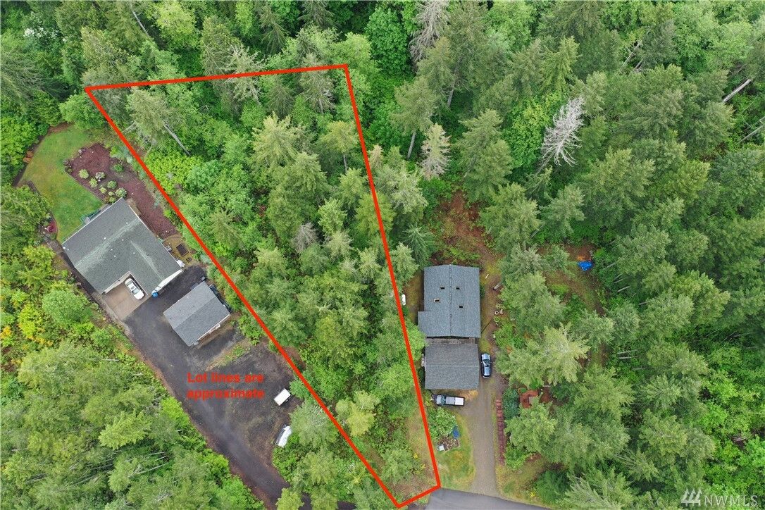 Property Photo: 32 N Woodduck Ct W WA 98548