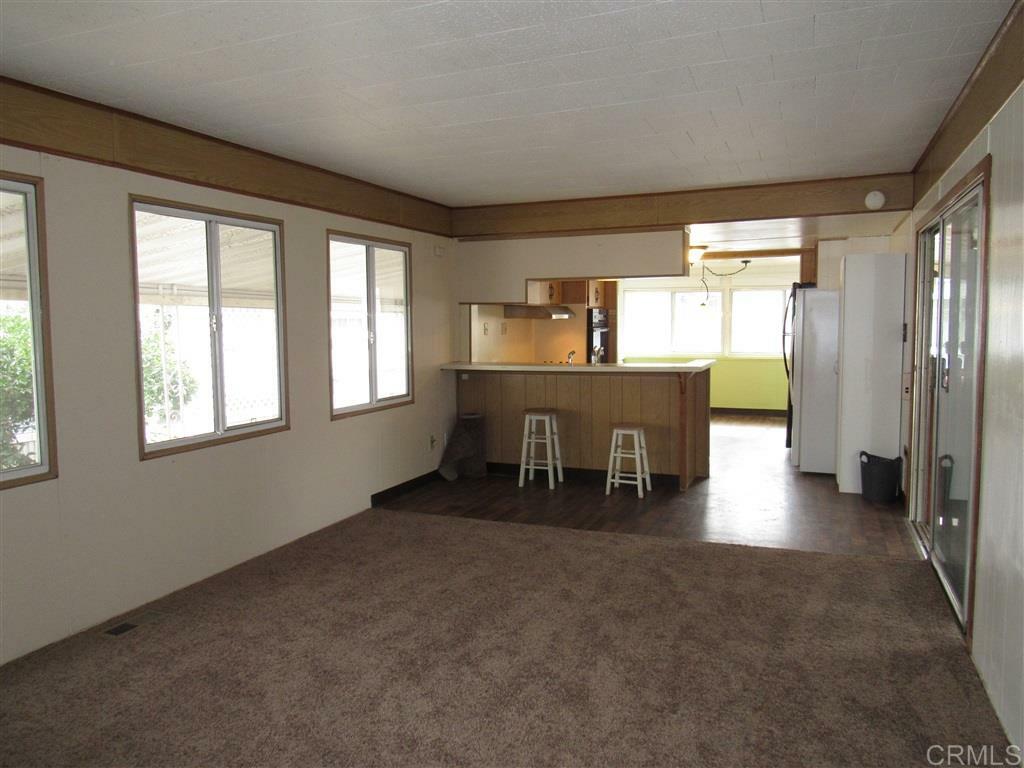 Property Photo:  1174 E Main St 5  CA 92021 