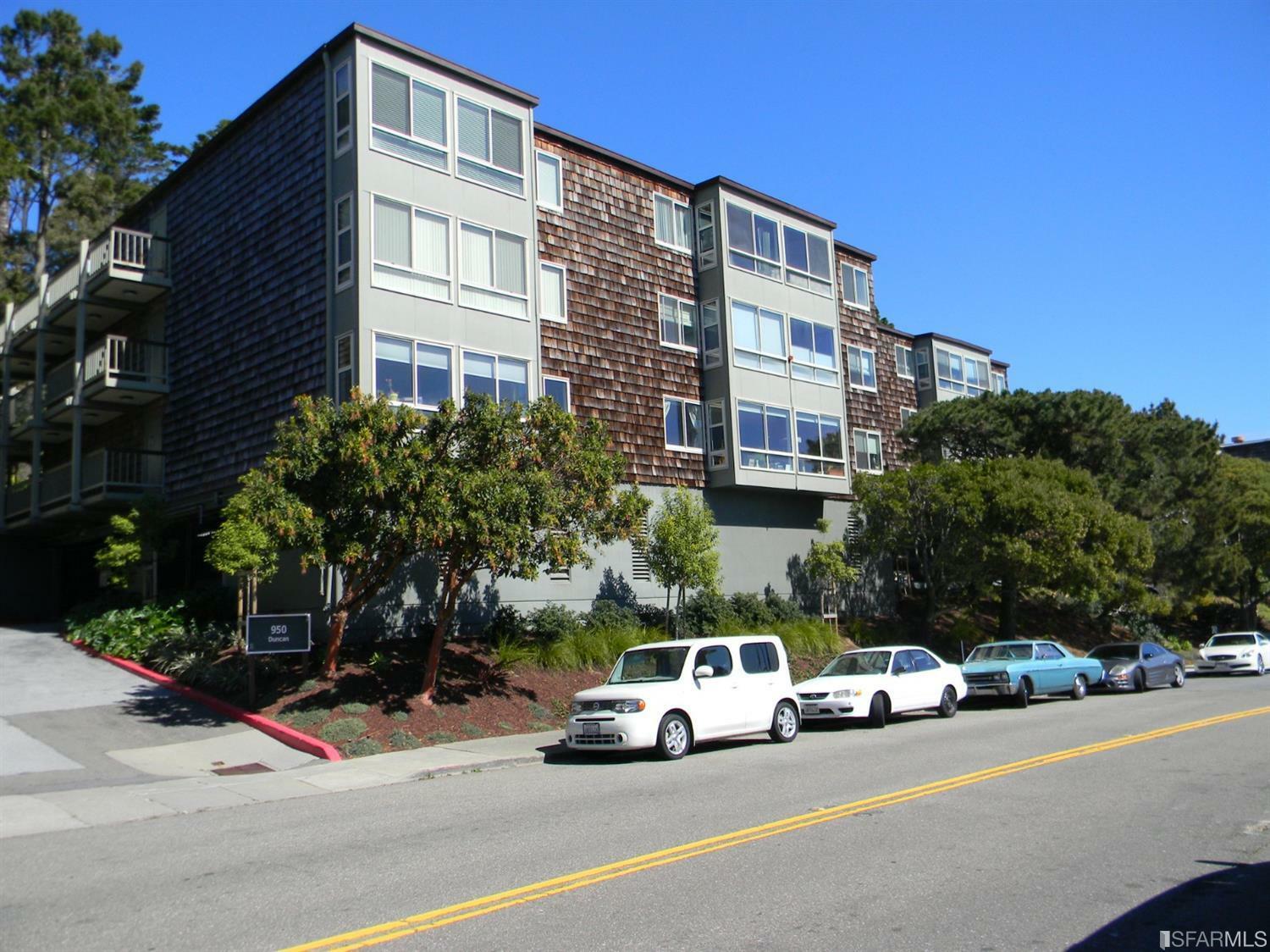 Property Photo:  950 Duncan Street 201E  CA 94131 