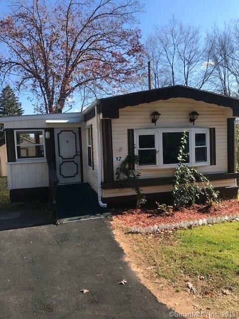 Property Photo: 325 Kelly Road V7 CT 06066