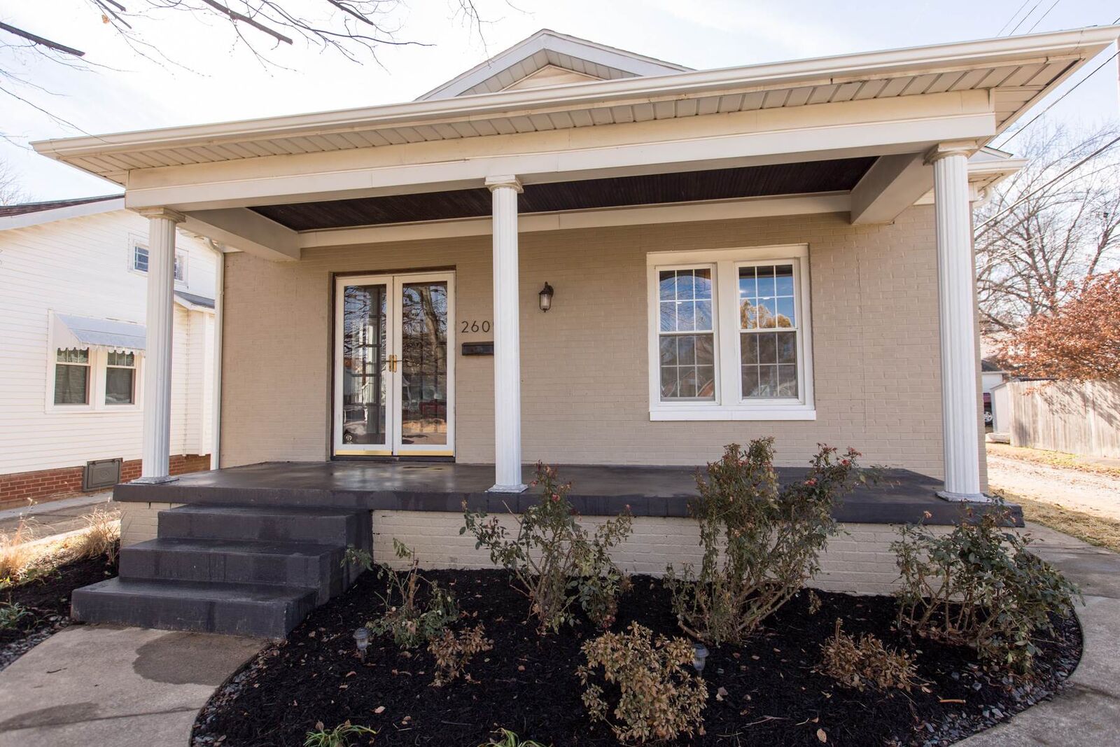 Property Photo: 2609 Bellemeade Avenue IN 47714-2523