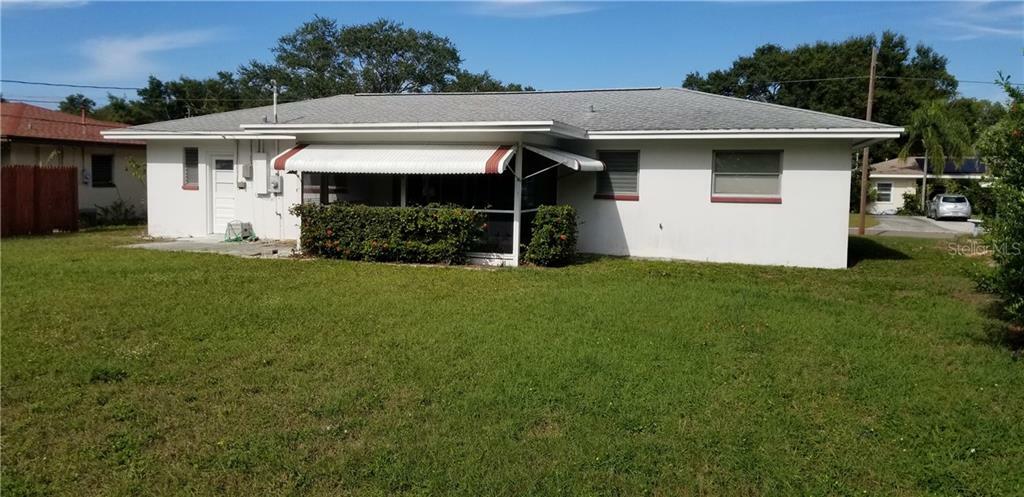 Property Photo: 1221 Magnolia Drive FL 33756