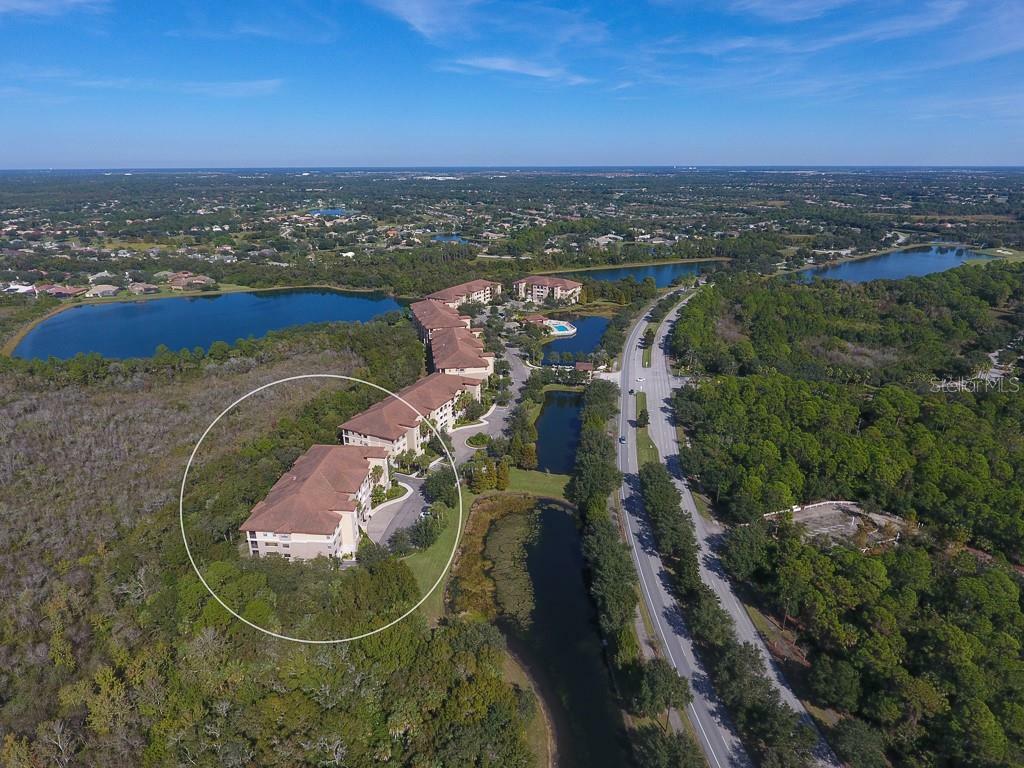 Property Photo: 7804 Lake Vista Court 302 FL 34202