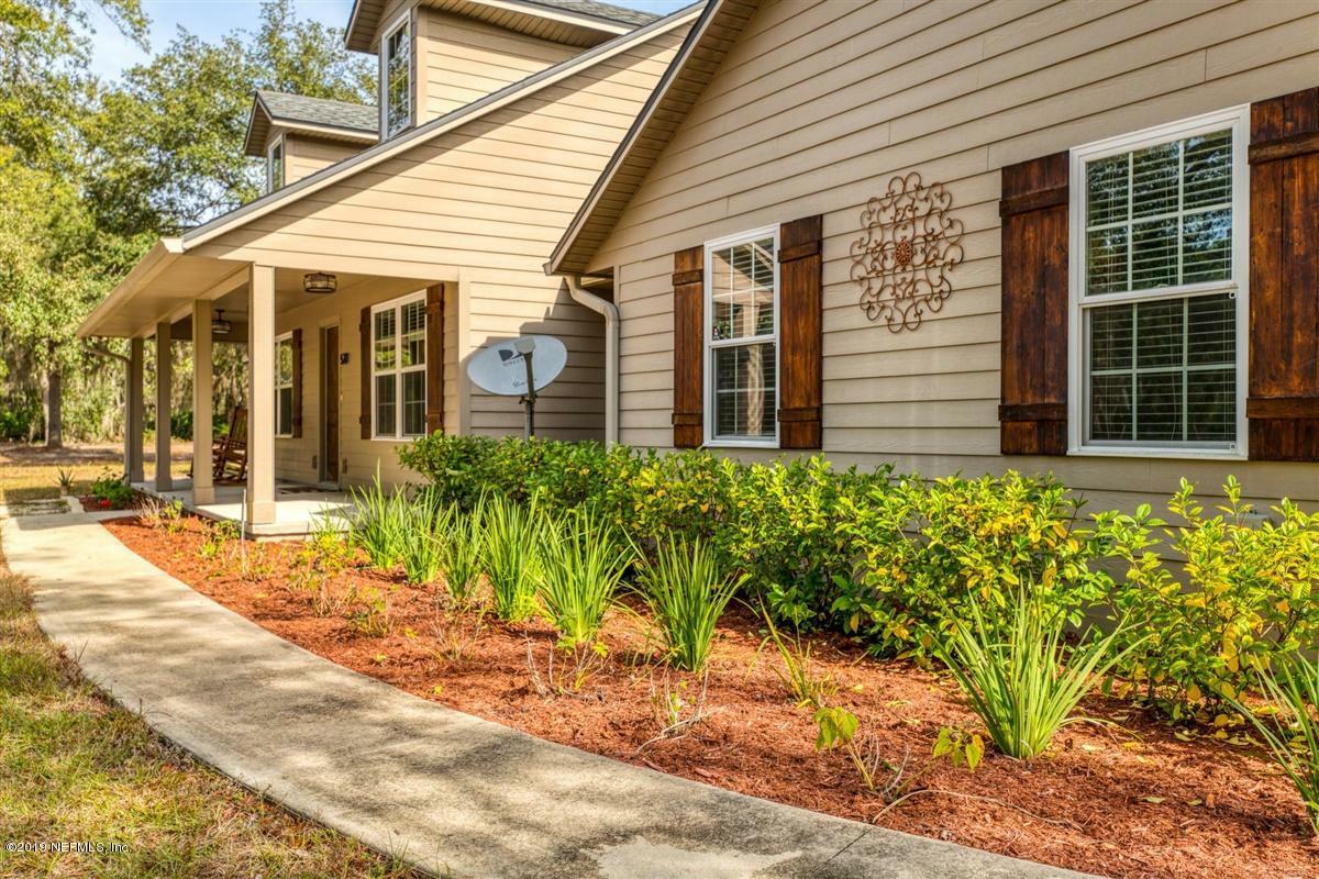 Property Photo:  520 Hoover Road  FL 32177 