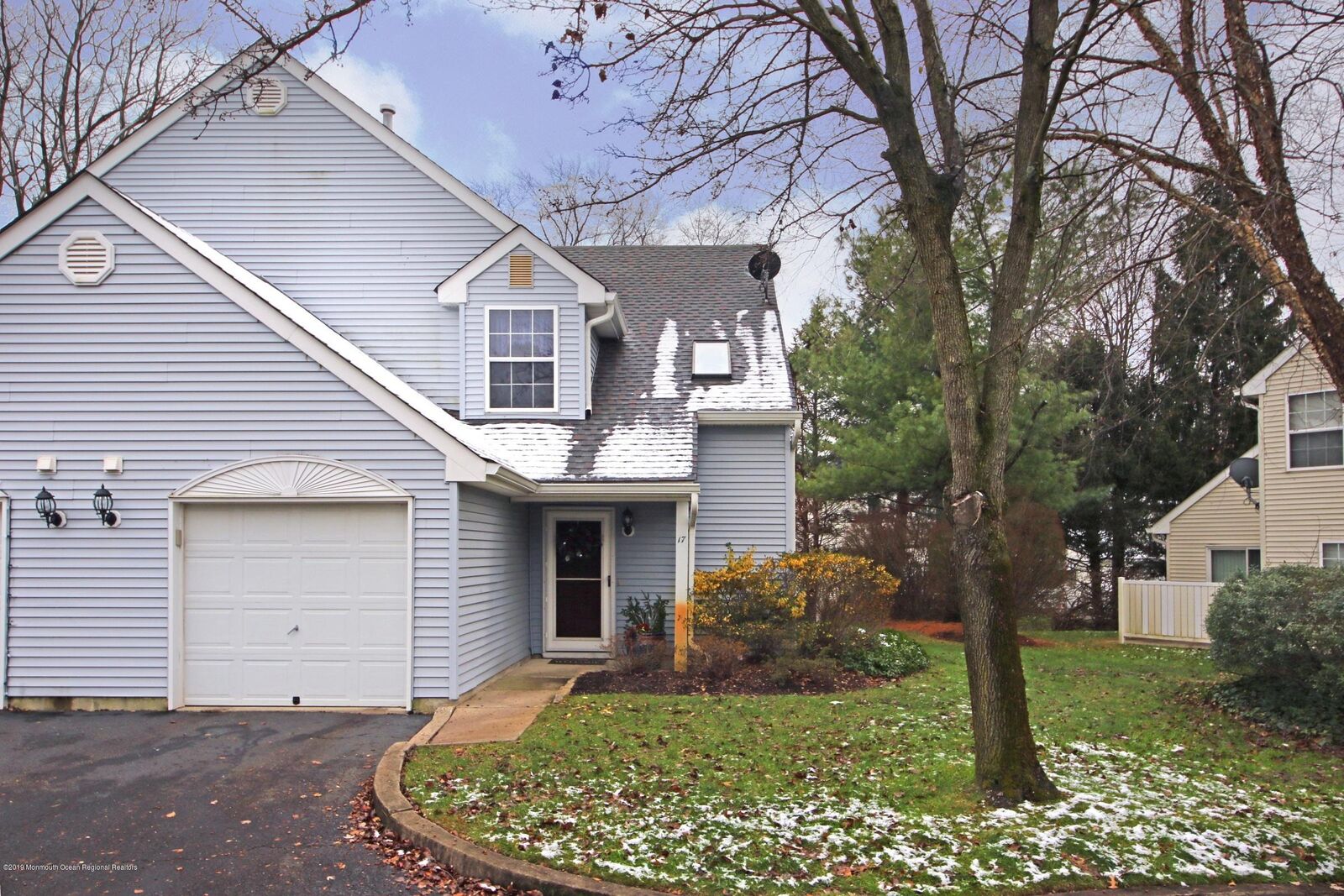 Property Photo:  17 Commons Drive  NJ 07753 