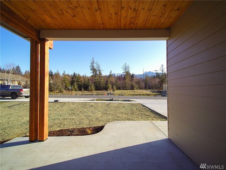 Property Photo:  1429 Rook Dr  WA 98362 
