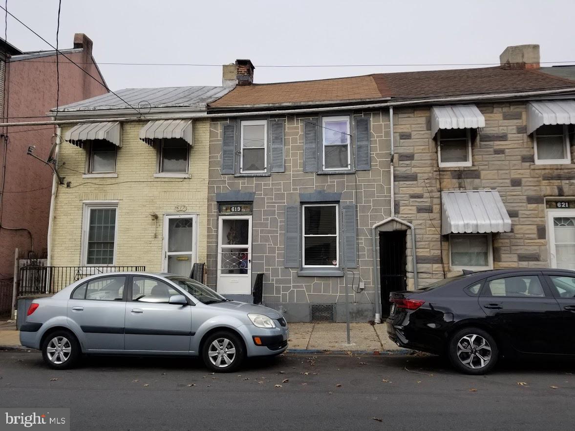 Property Photo:  619 Bingaman Street  PA 19602 