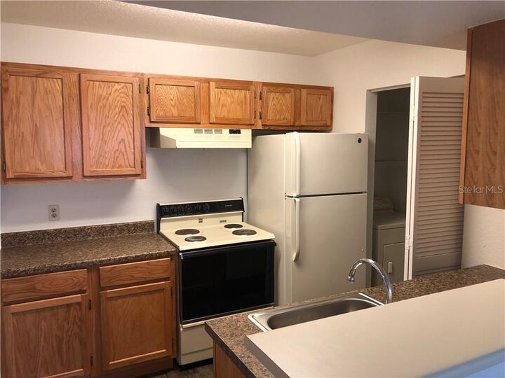 Property Photo: 1025 S Hiawassee Road 2216 FL 32835