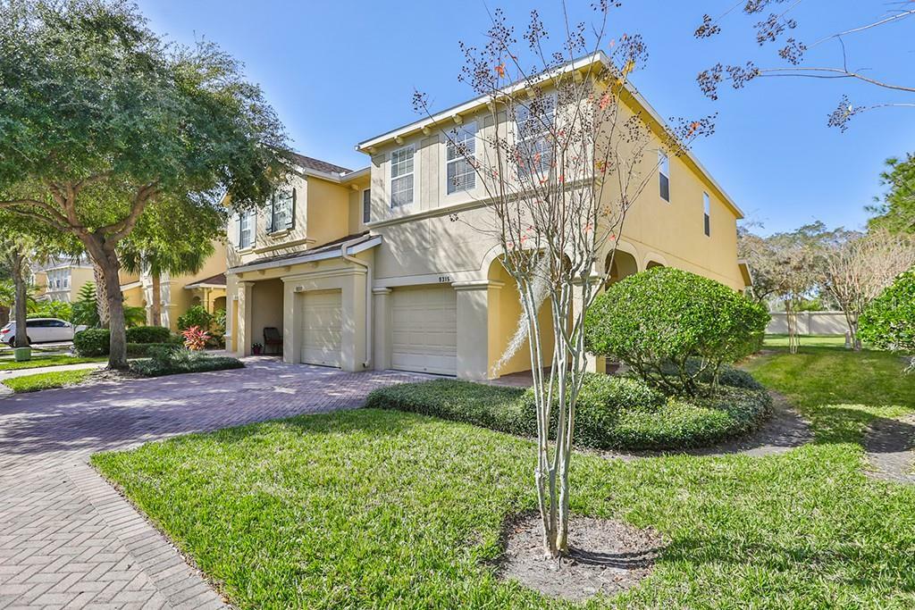 Property Photo:  9315 Stone River Place  FL 33578 