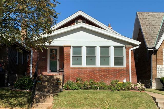 3935 Burgen Avenue  St Louis  63116 photo