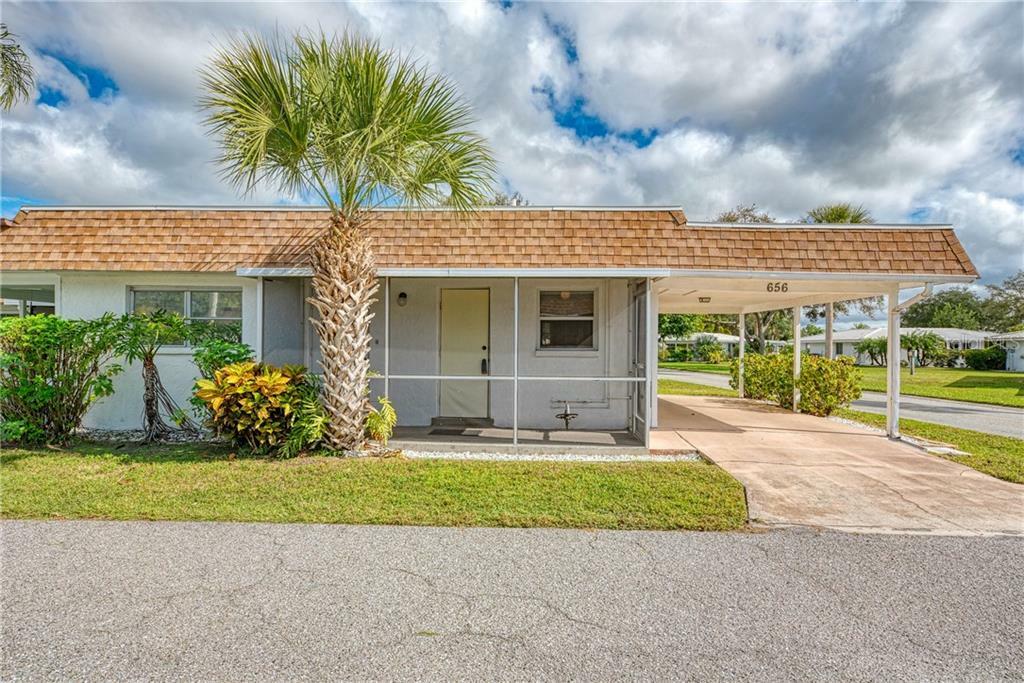 Property Photo:  656 Circlewood Drive V-1  FL 34293 