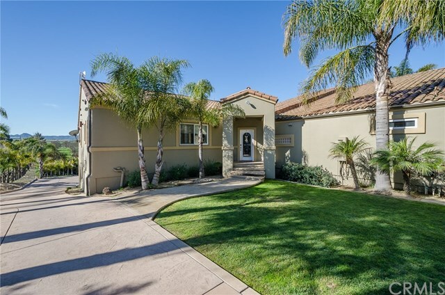 Property Photo:  1956 Cambridge Way  CA 93454 