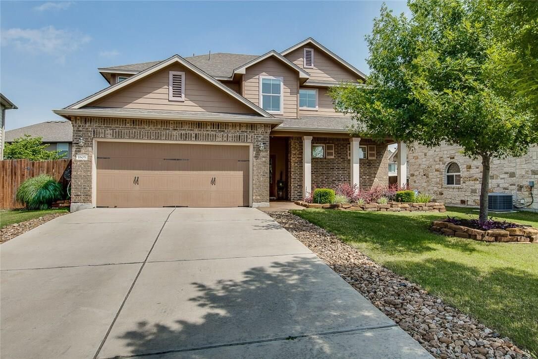 Property Photo: 1805 Golden Arrow Avenue TX 78613